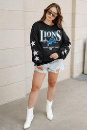 DETROIT LIONS GAMEDAY GLIMMER EMBELLISHED STAR SLEEVE CREWNECK PULLOVER
