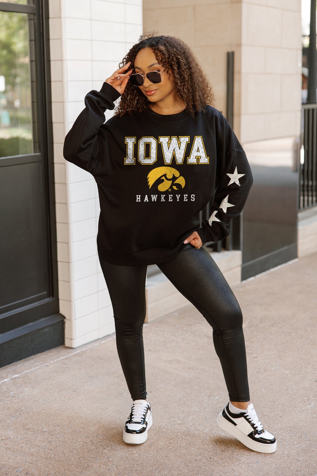 IOWA HAWKEYES VELOCITY STAR EMBELLISHED CREW SWEATSHIRT