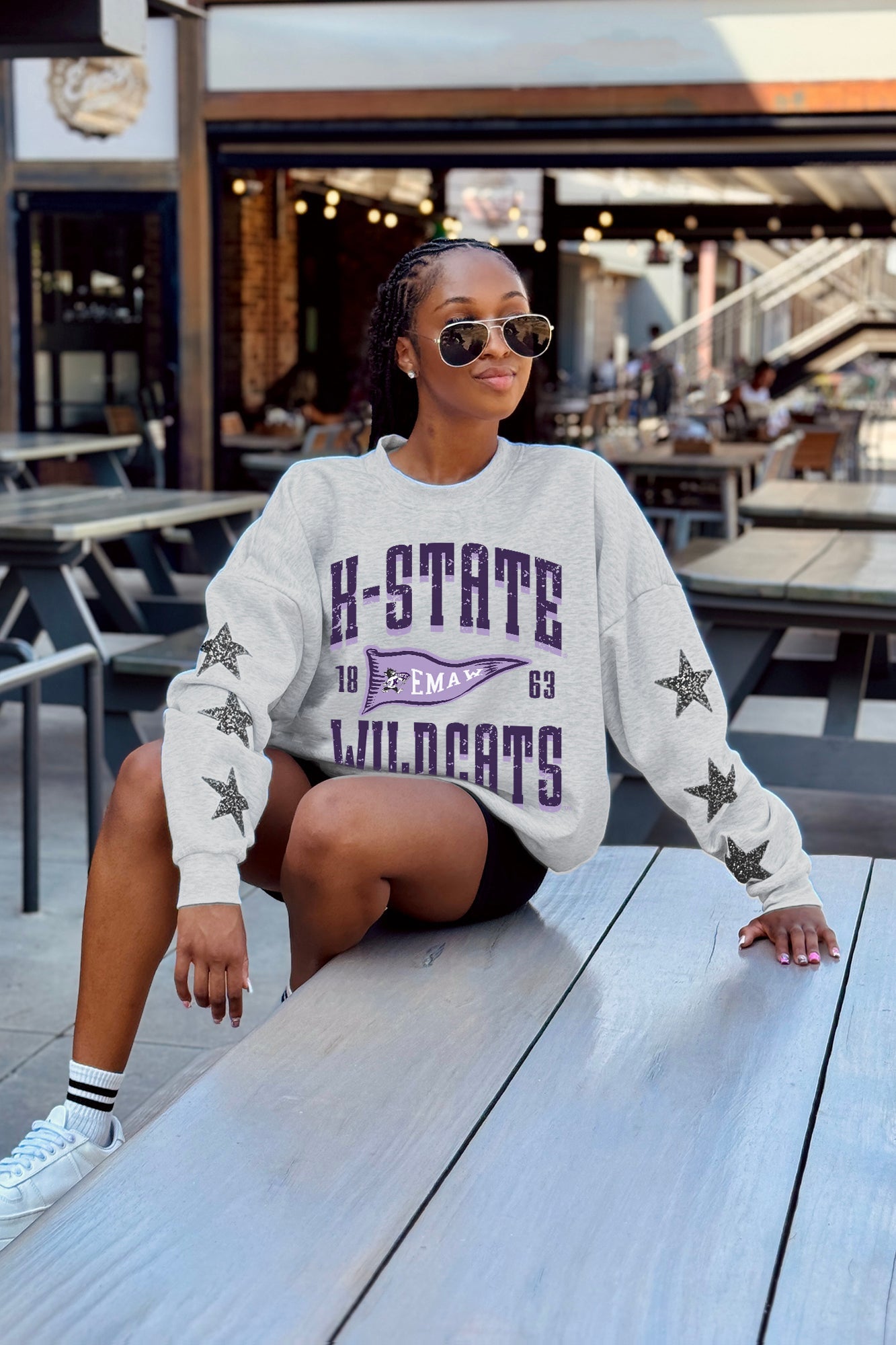 KANSAS STATE WILDCATS PENNANT PRIDE EMBELLISHED STAR SLEEVE CREWNECK PULLOVER