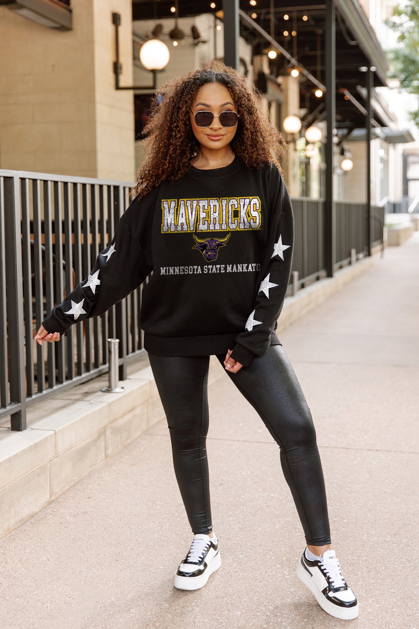 MINNESOTA STATE MANKATO MAVERICKS VELOCITY STAR EMBELLISHED CREW SWEATSHIRT
