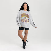 MINNESOTA VIKINGS RESILIENCE STAR EMBELLISHED CREW SWEATSHIRT