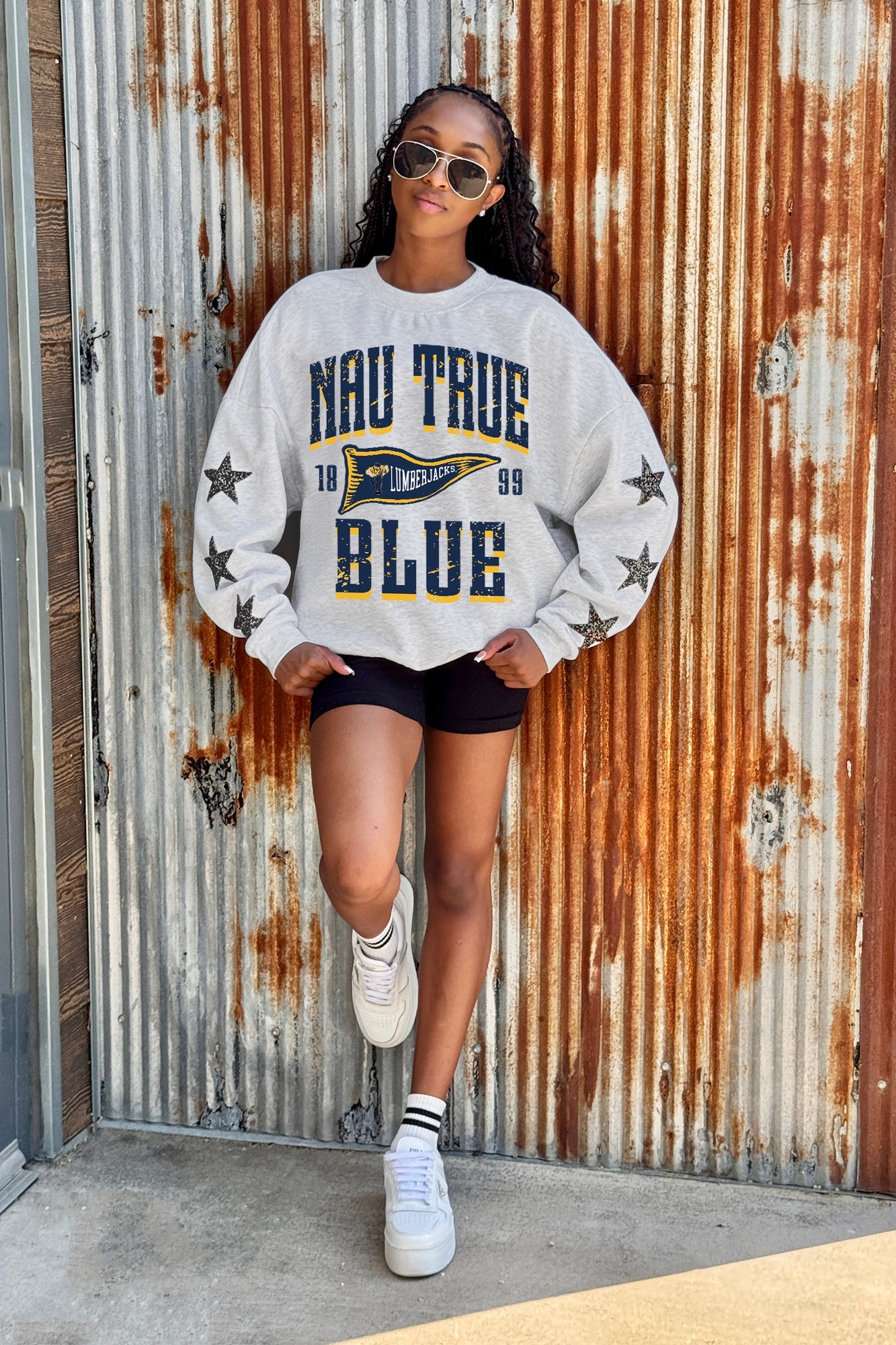 NORTHERN ARIZONA LUMBERJACKS PENNANT PRIDE EMBELLISHED STAR SLEEVE CREWNECK PULLOVER