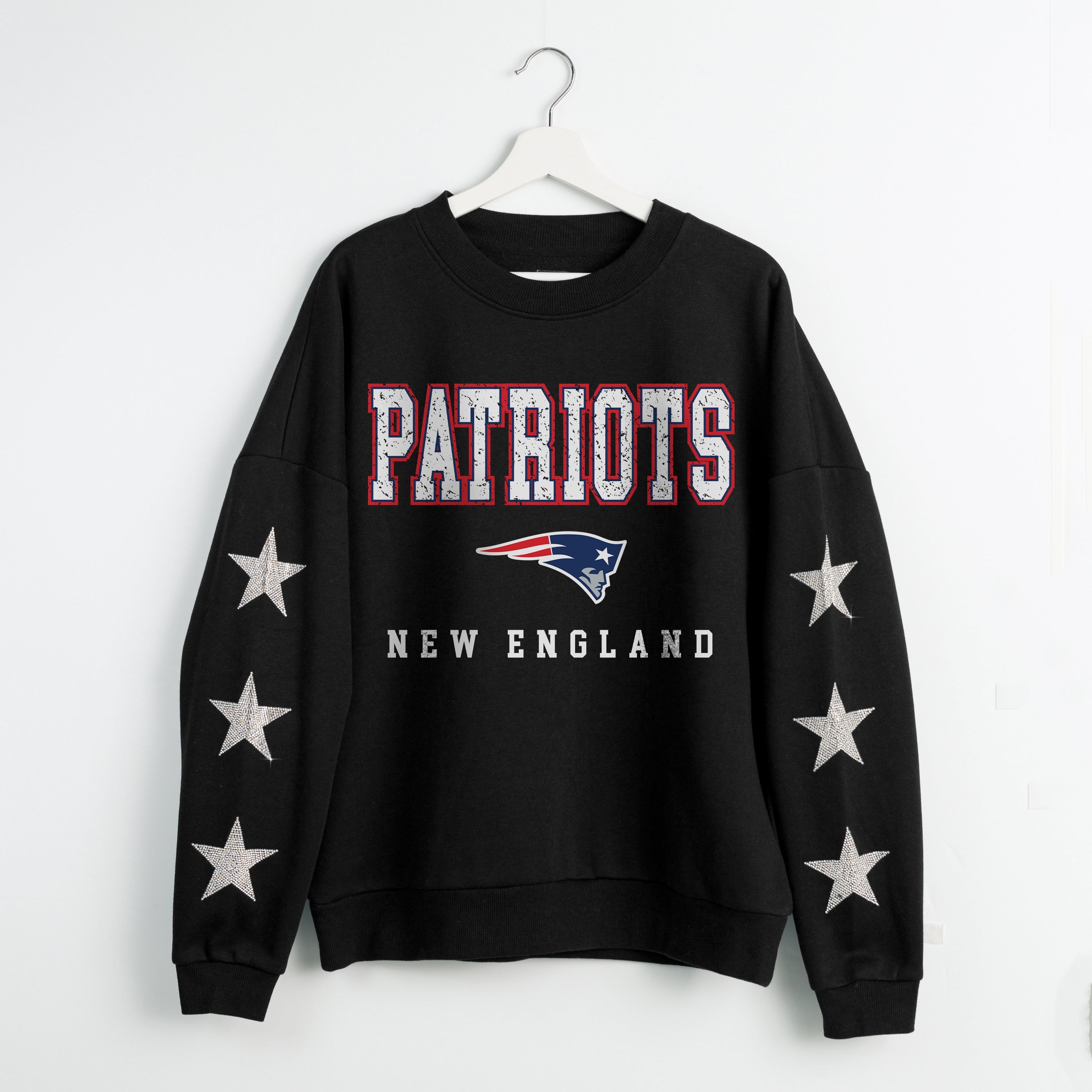 NEW ENGLAND PATRIOTS VELOCITY STAR EMBELLISHED CREW SWEATSHIRT