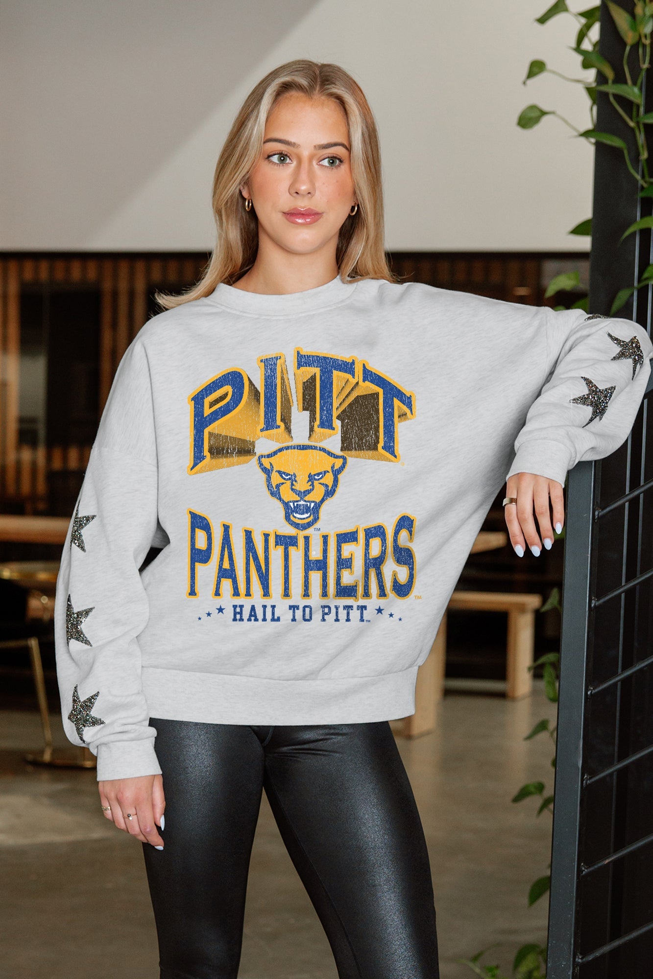 PITTSBURGH PANTHERS RESILIENCE STAR EMBELLISHED CREW SWEATSHIRT