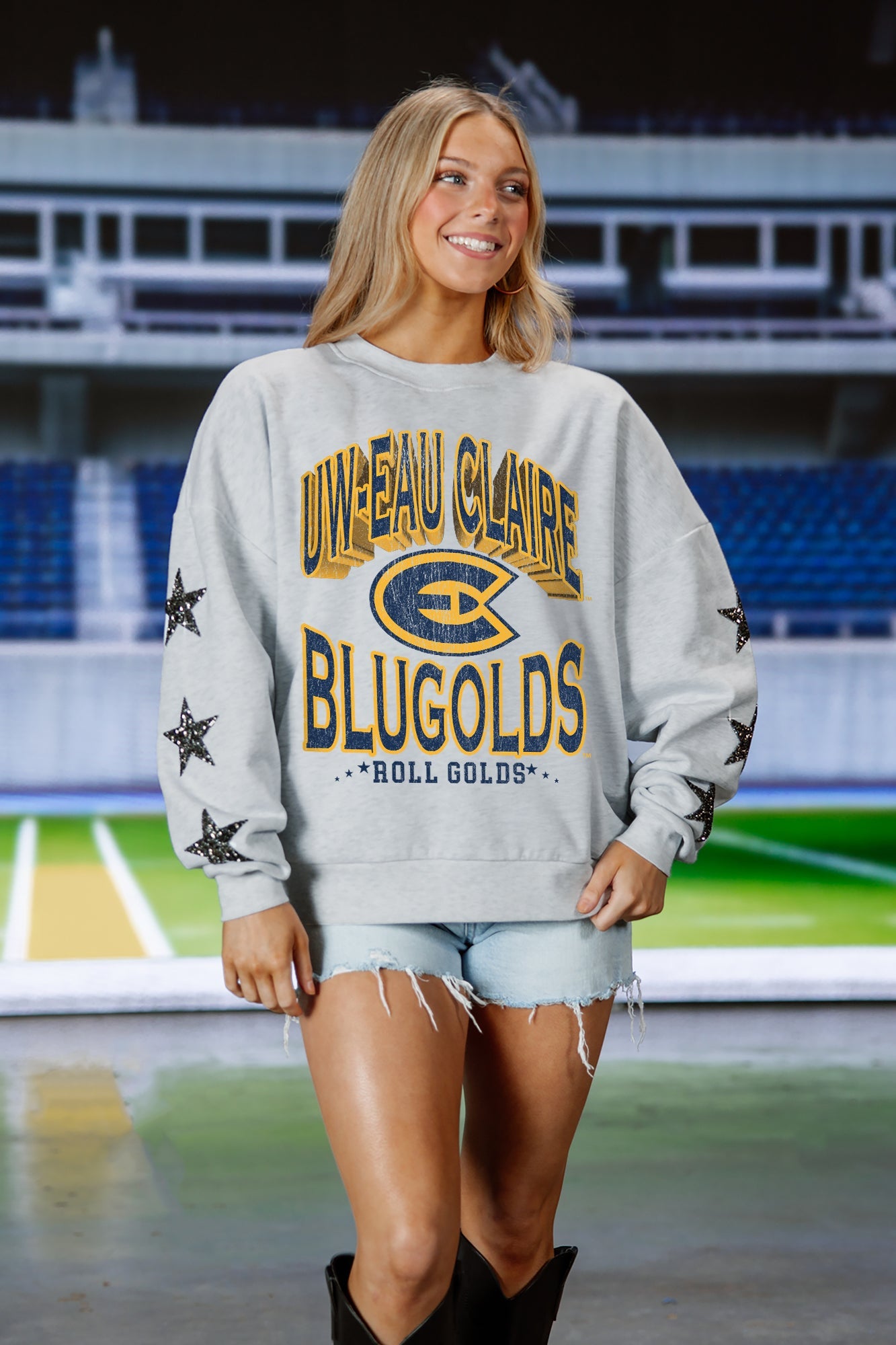 WISCONSIN-EAU CLAIRE BLUGOLDS RESILIENCE STAR EMBELLISHED CREW SWEATSHIRT