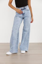 FLARE TRENDSETTER JEANS