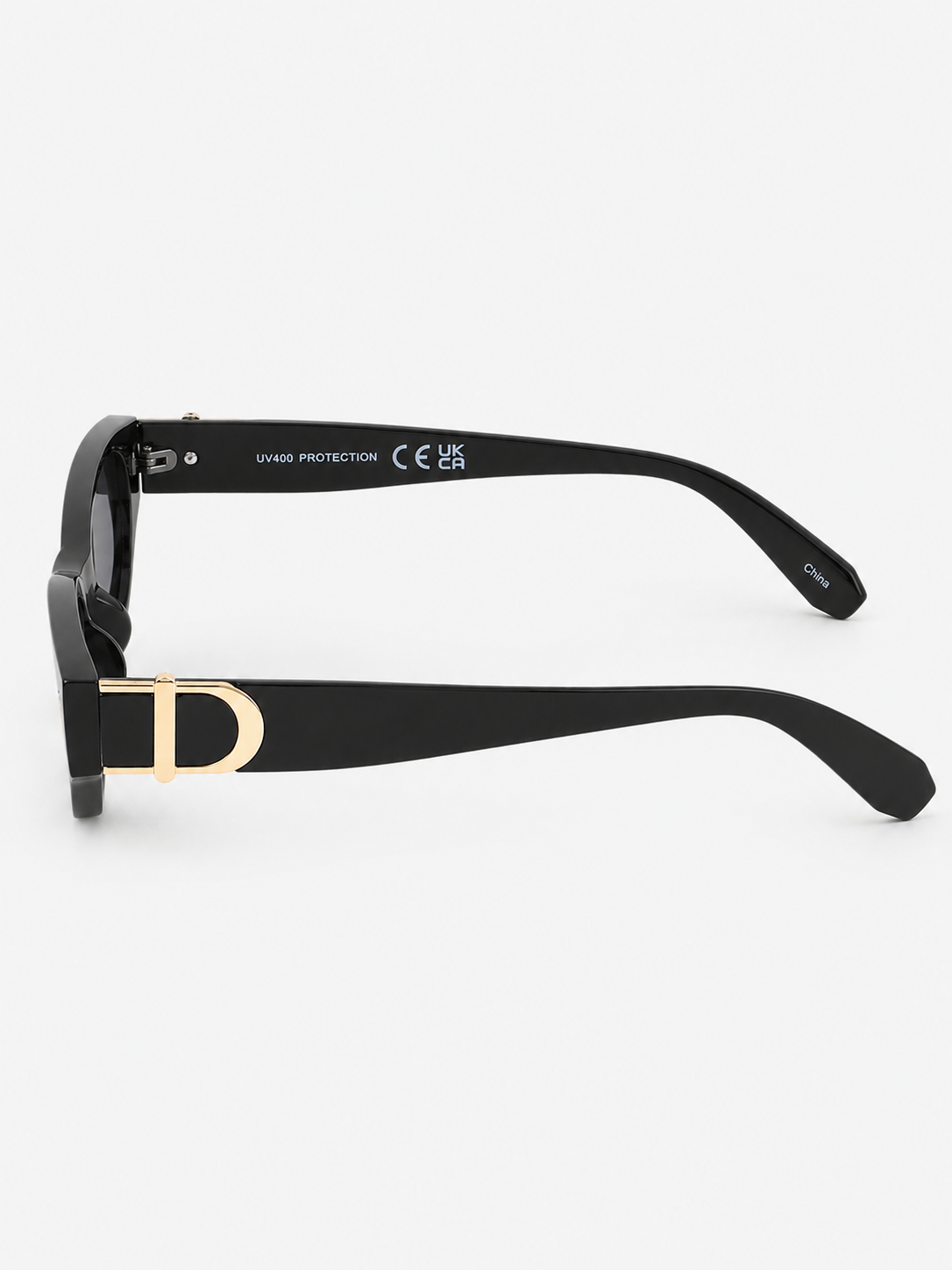 MODERN MUSE BUCKLE ROUND SUNGLASSES IN BLACK