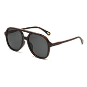 REMAIN CLASSIC OVERSIZED SUNGLASSES IN BROWN