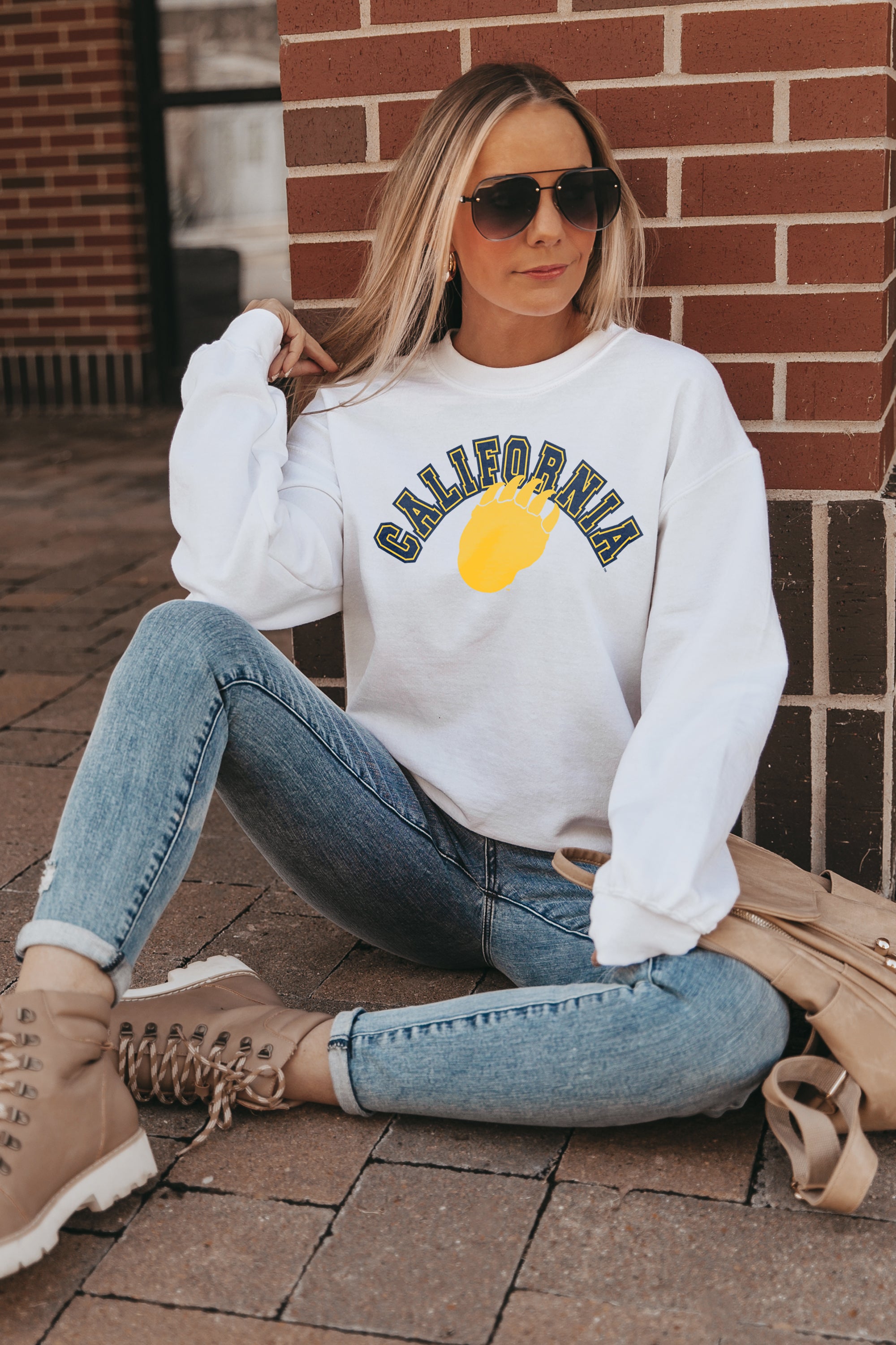 CALIFORNIA GOLDEN BEARS Hit The Highlights Crew Sweatshirt-CALIFORNIA GOLDEN BEARS