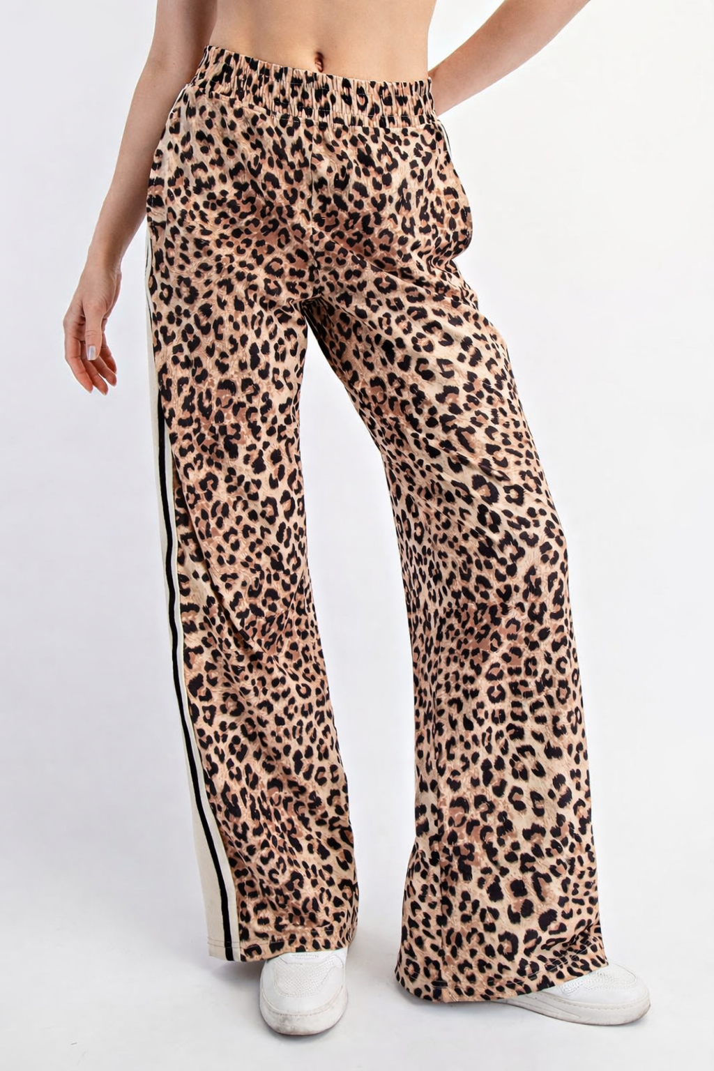 WEEKEND STRIDE LEOPARD WIDE LEG PANTS