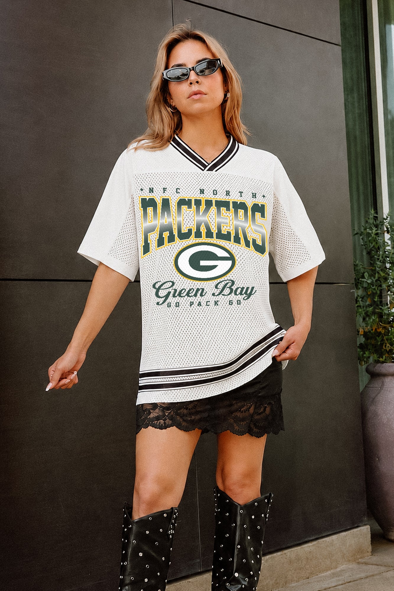 GREEN BAY PACKERS SQUAD MENTALITY OVERSIZED MESH FASHION TOP