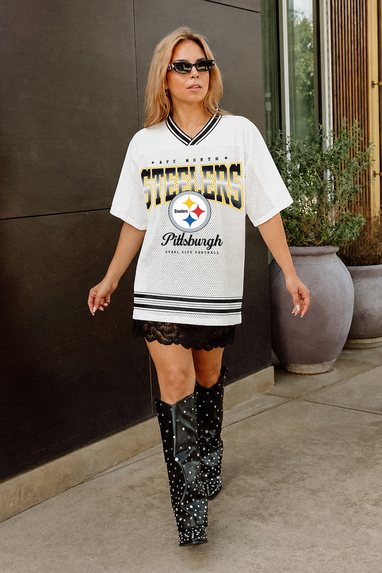 PITTSBURGH STEELERS SQUAD MENTALITY OVERSIZED MESH FASHION TOP