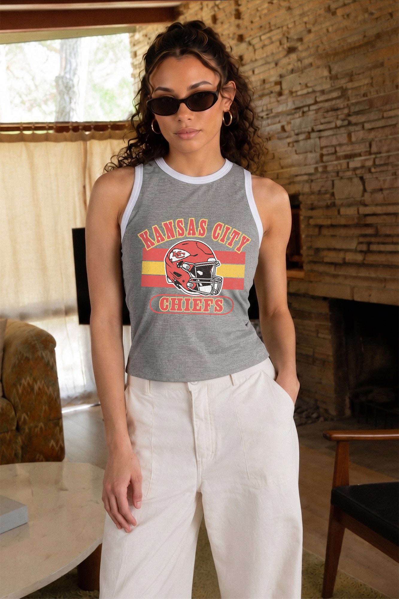 KANSAS CITY CHIEFS VICTORY CLUB CONTRAST TRIM FITTED CROP TANK TOP