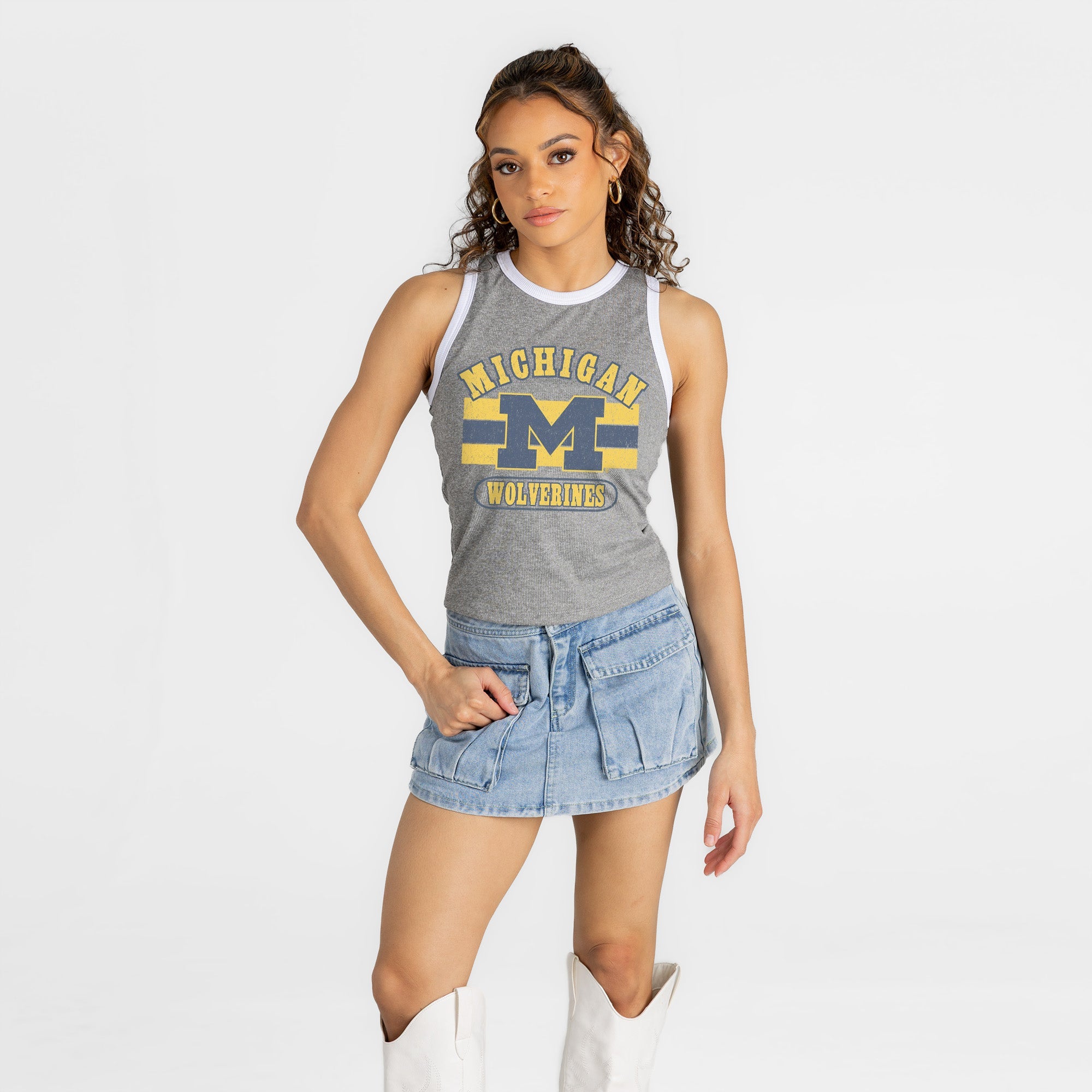 MICHIGAN WOLVERINES VICTORY CLUB CONTRAST TRIM FITTED TANK TOP