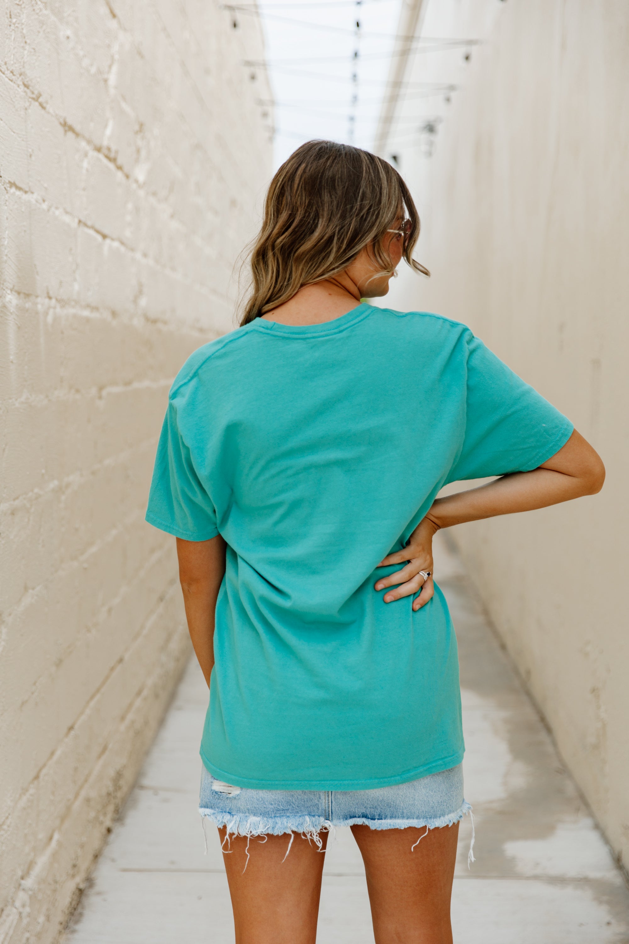 GIRLS WEEKEND GARMENT DYED BOYFRIEND TEE IN GREEN