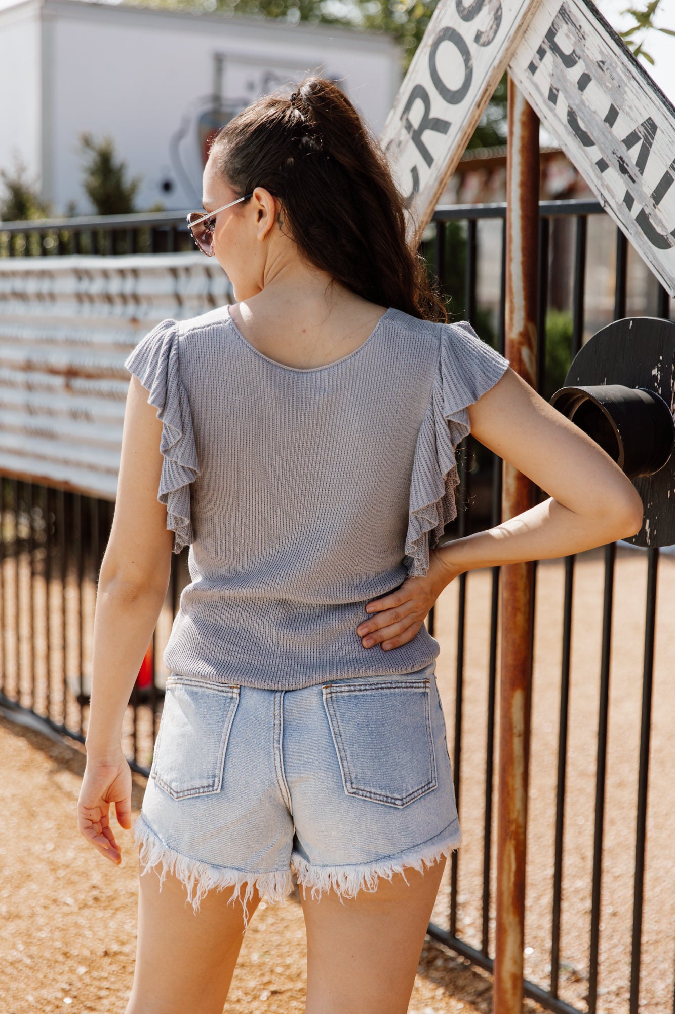 SO ICONIC RUFFLE SLEEVE TANK TOP