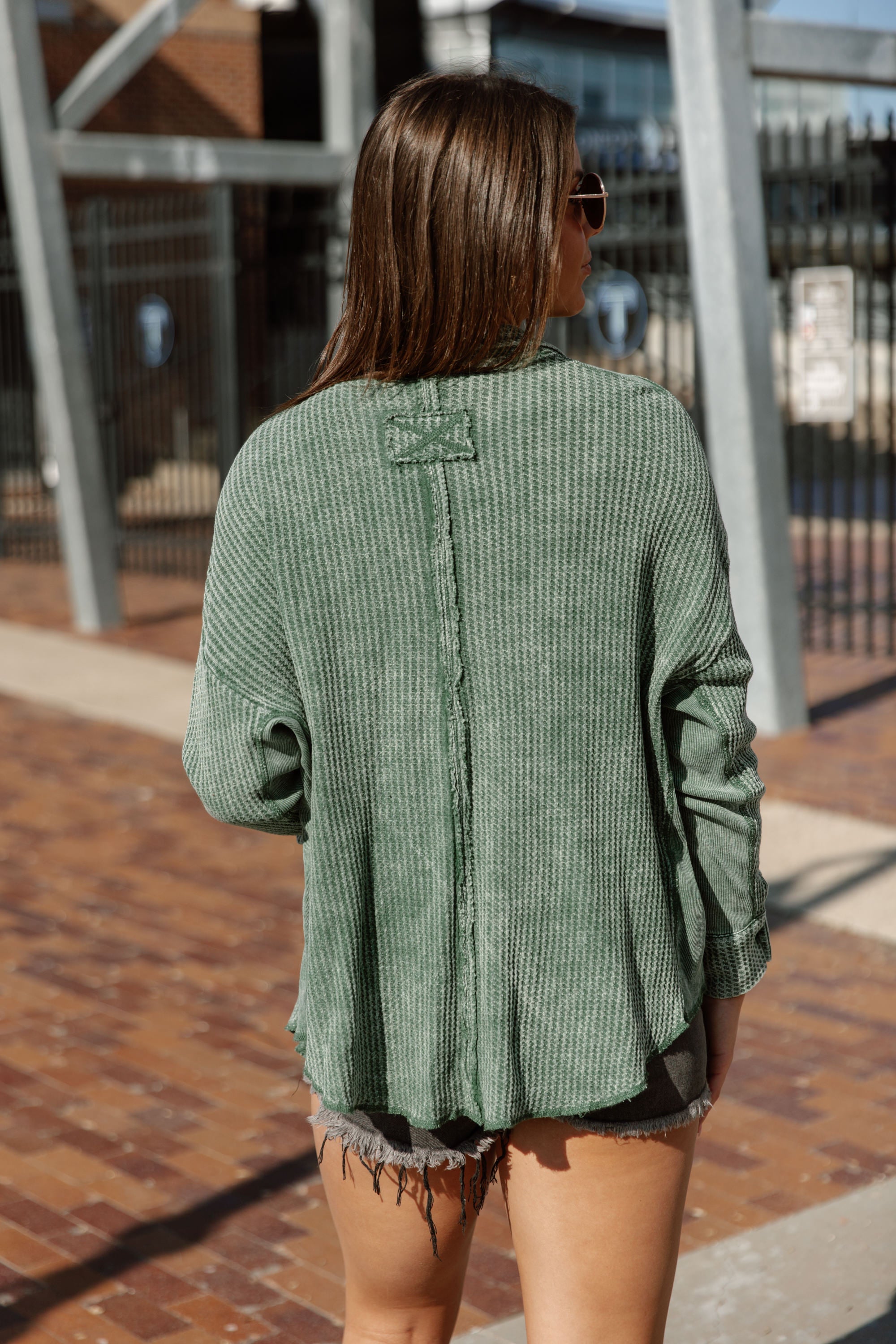 READY FOR SPRING NIGHTS WAFFLE SHACKET IN DARK GREEN
