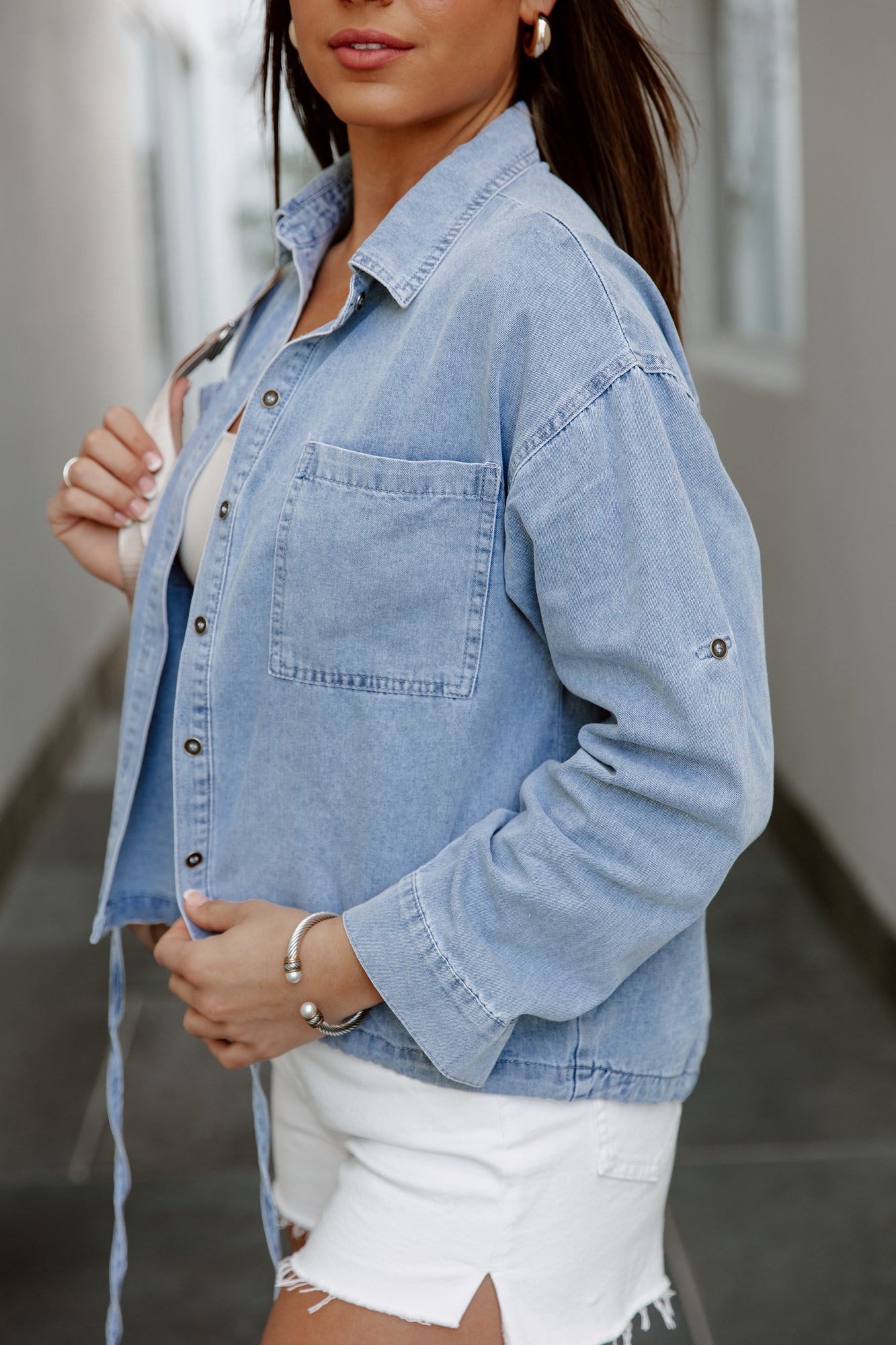 DENIM DREAMER CROP TOP IN LIGHT BLUE