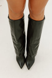 SOPHISTICATED LEATHER STEP BOOTS