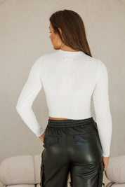 MODERN MOCK LAYER TOP IN WHITE