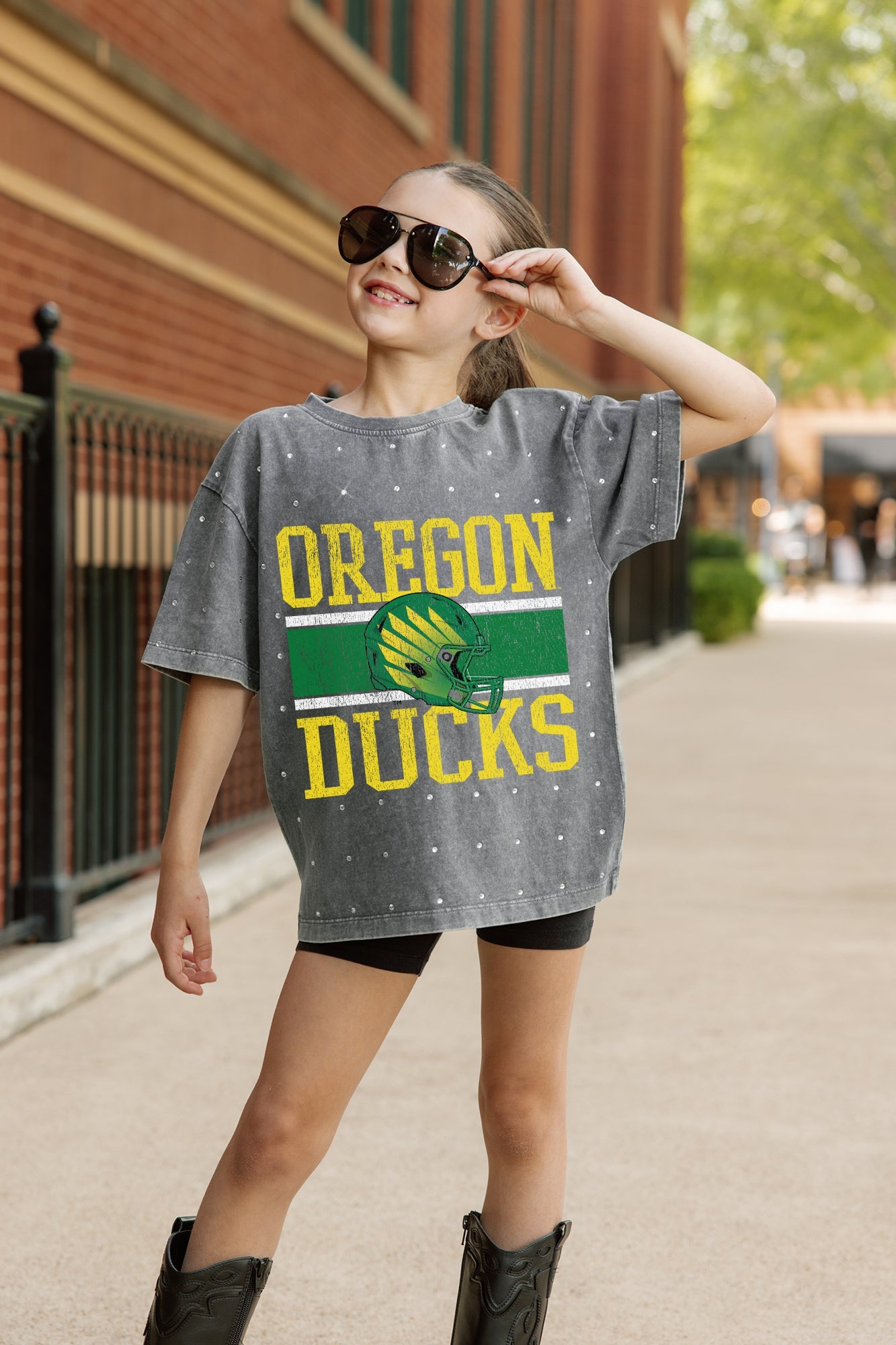 OREGON DUCKS ON THE BALL KIDS MINI RHINESTONE OVERSIZED TEE