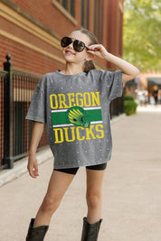 OREGON DUCKS ON THE BALL KIDS MINI RHINESTONE OVERSIZED TEE