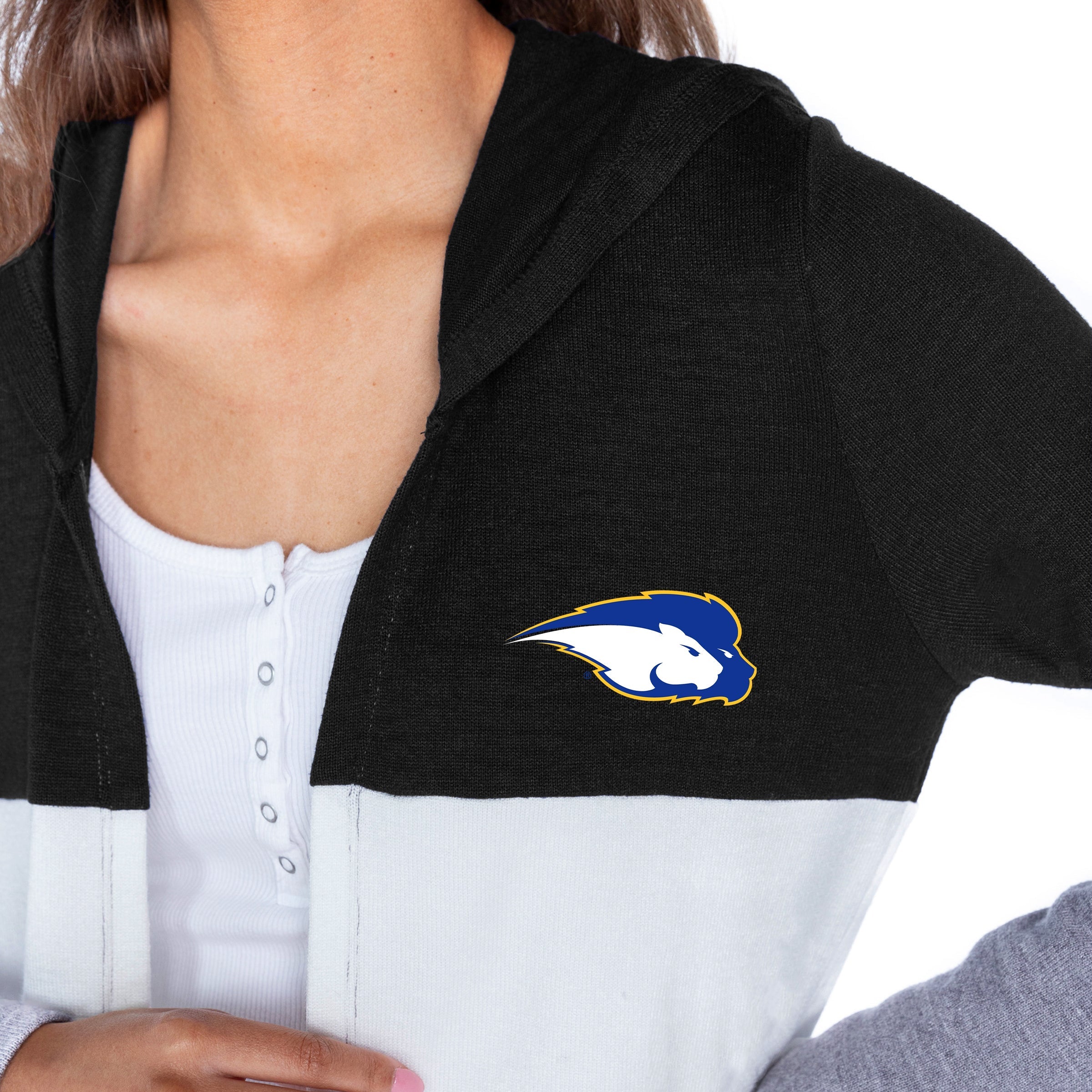 HOFSTRA PRIDE INSIGNIA WOMEN'S LIGHTWEIGHT LONG SLEEVE HOODED CARDIGAN WITH OPEN FRONT AND BOLD COLORBLOCK DETAIL