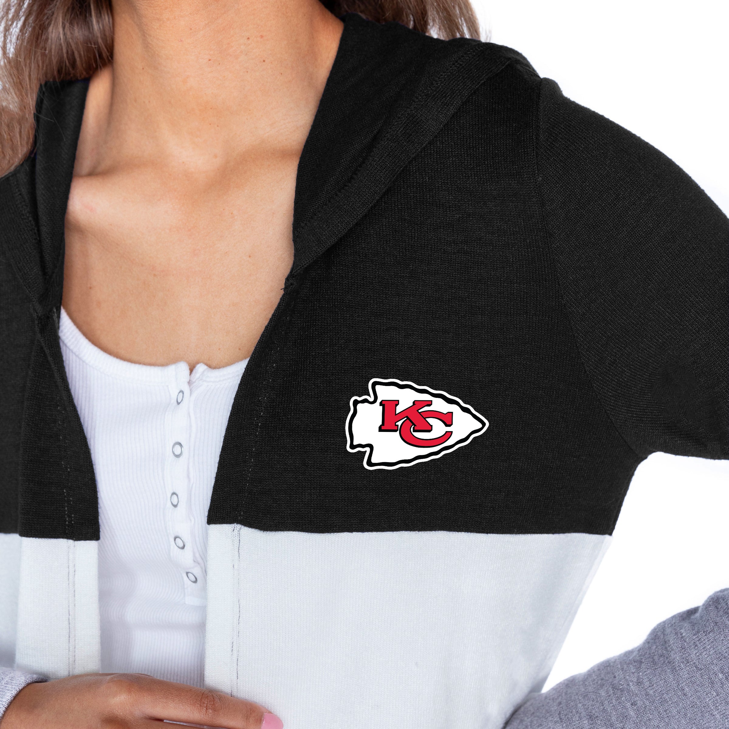 KANSAS CITY CHIEFS INSIGNIA WOMEN'S LIGHTWEIGHT LONG SLEEVE HOODED CARDIGAN WITH OPEN FRONT AND BOLD COLORBLOCK DETAIL