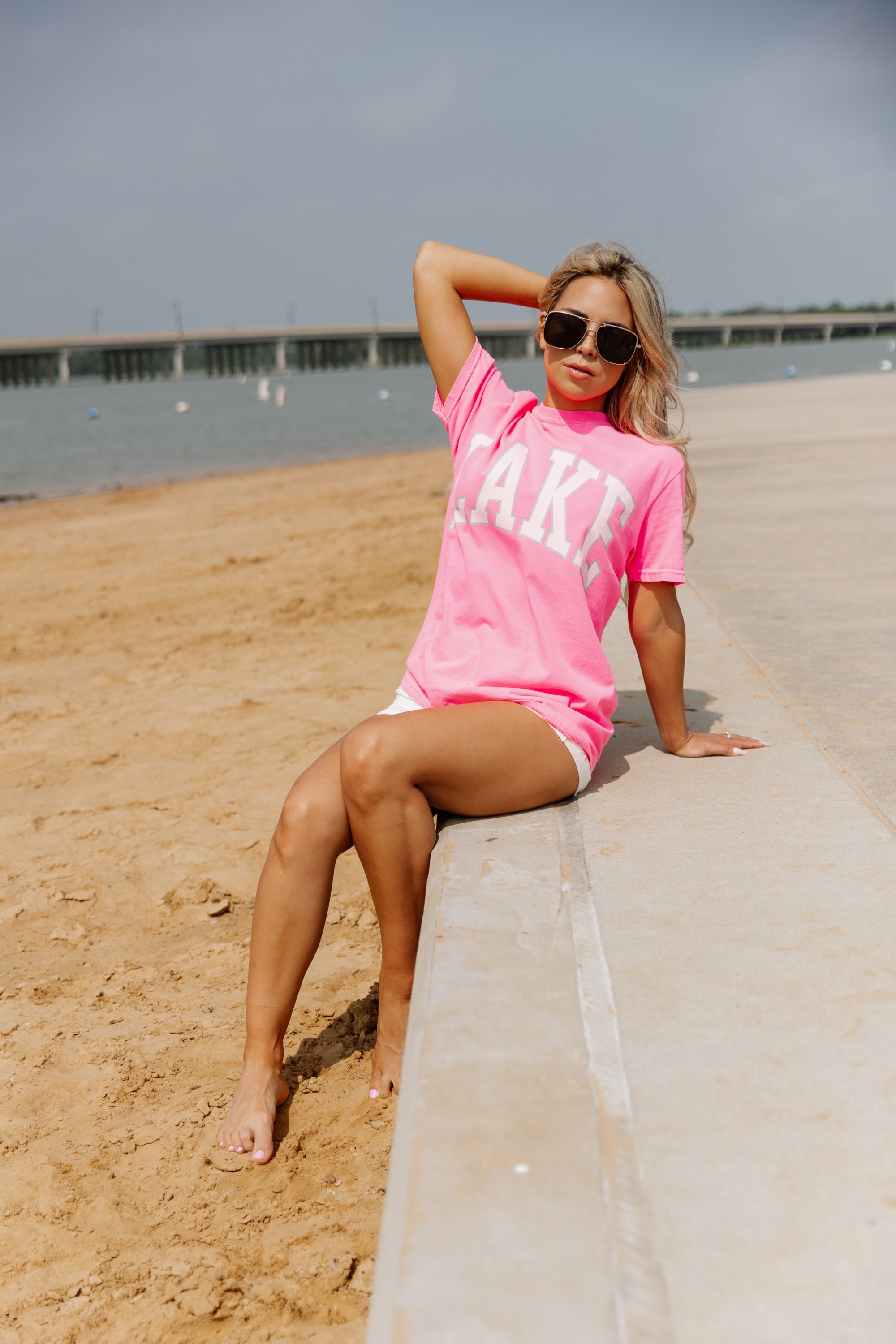 ANCHOR ME TO THE LAKE GARMENT DYED BOYFRIEND TEE IN NEON PINK