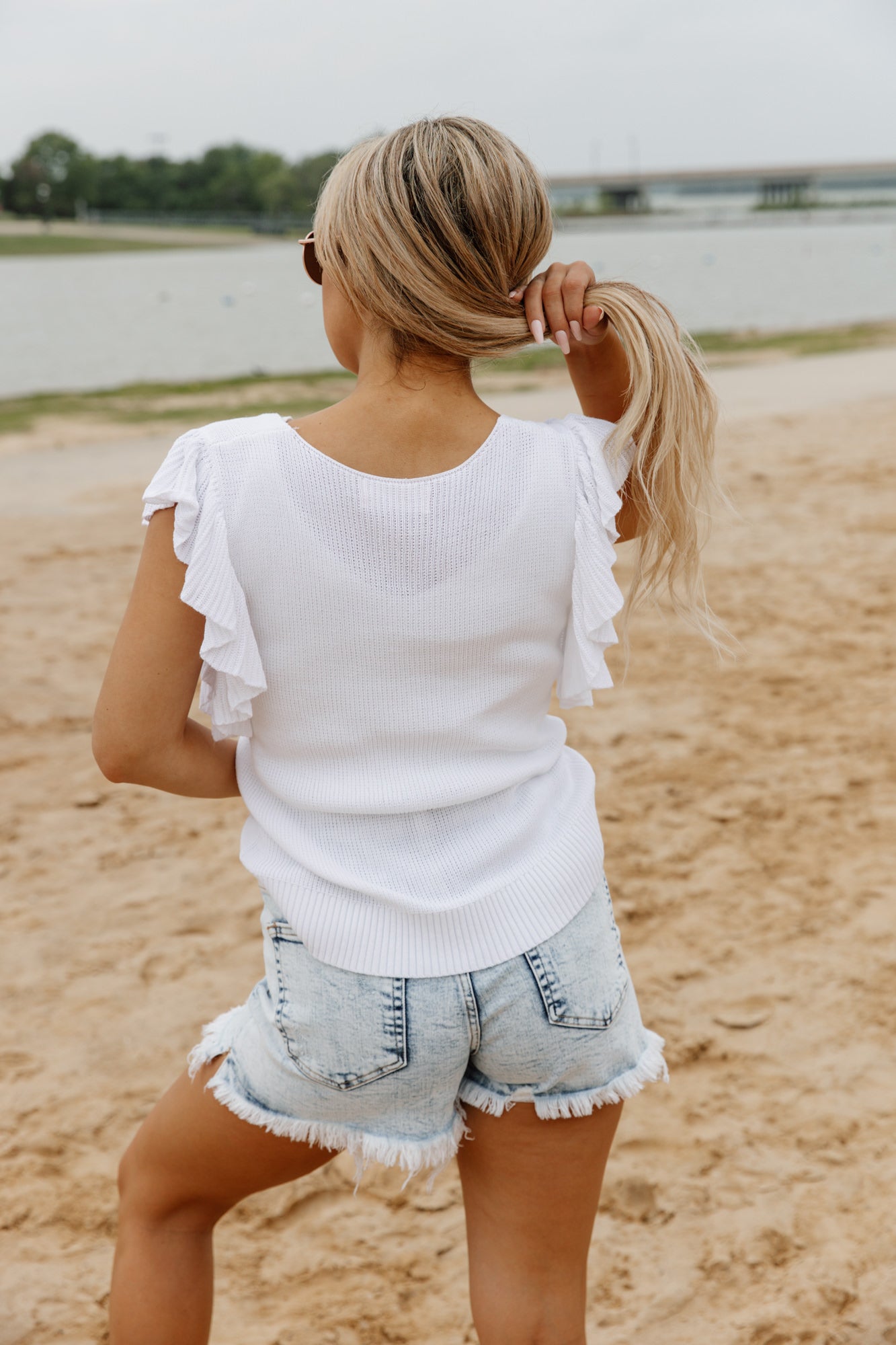 SO ICONIC RUFFLE SLEEVE TANK TOP