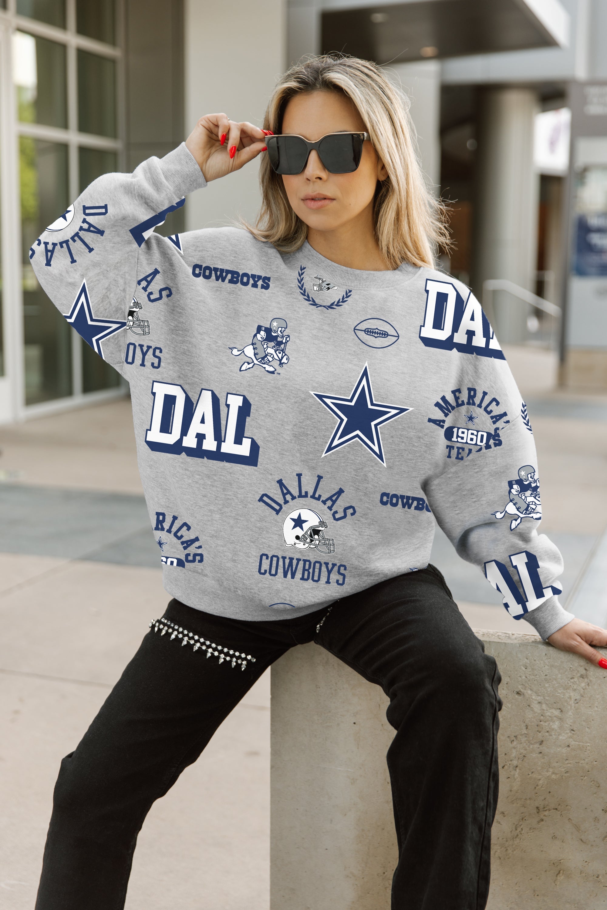 DALLAS COWBOYS ALWAYS ON REPEAT PREMIUM FLEECE CREW SWEATSHIRT