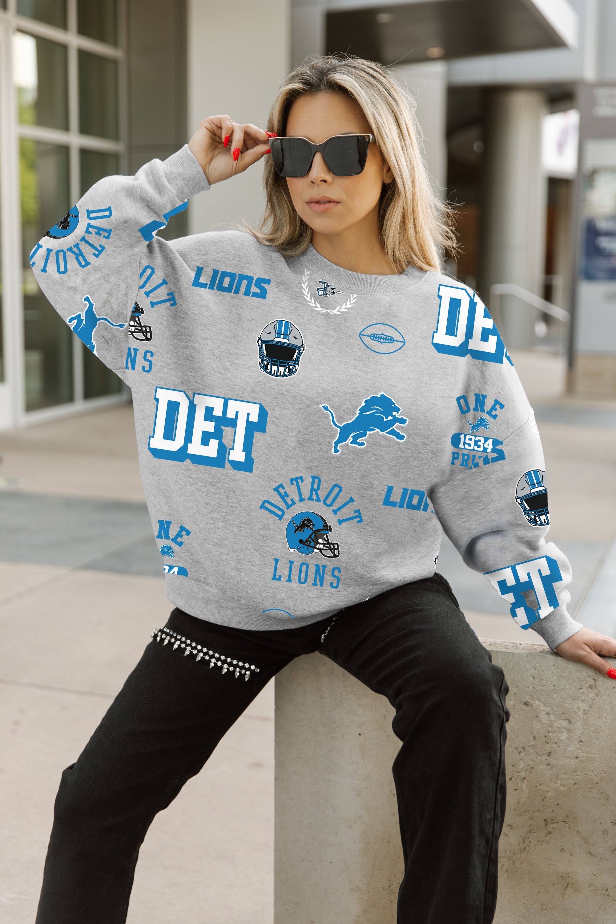DETROIT LIONS ALWAYS ON REPEAT PREMIUM FLEECE CREW SWEATSHIRT