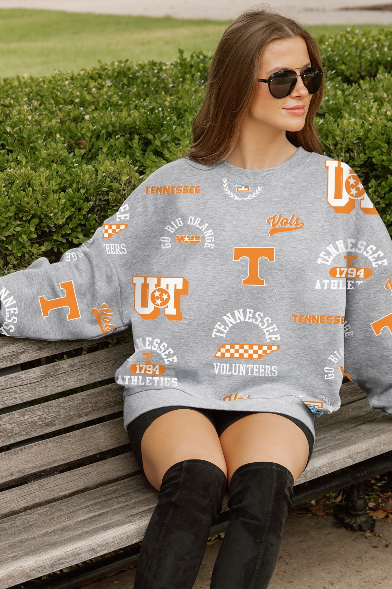TENNESSEE VOLUNTEERS ALWAYS ON REPEAT PREMIUM FLEECE CREW SWEATSHIRT