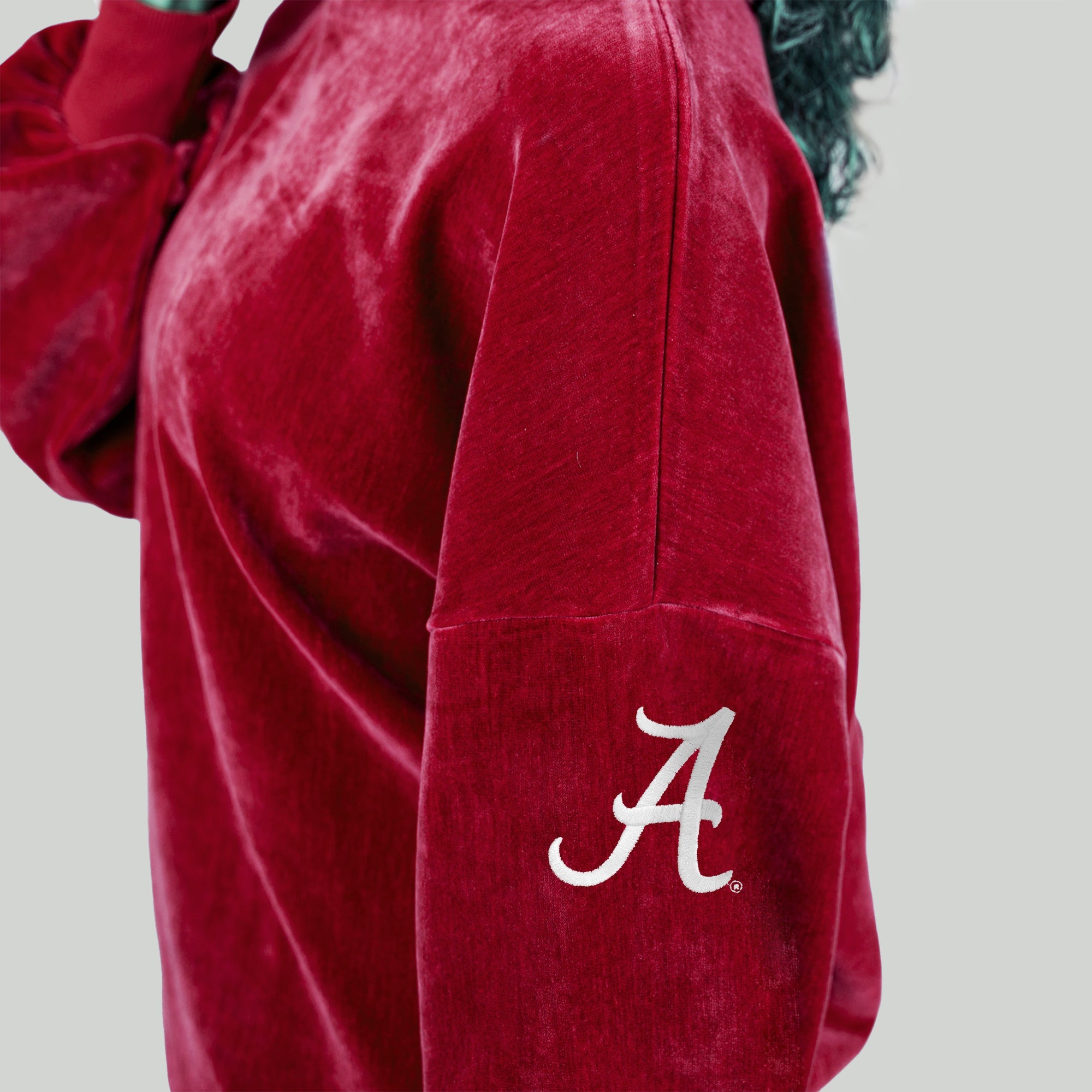 ALABAMA CRIMSON TIDE MAKE A MOVE MOCK NECK CHENILLE PULLOVER