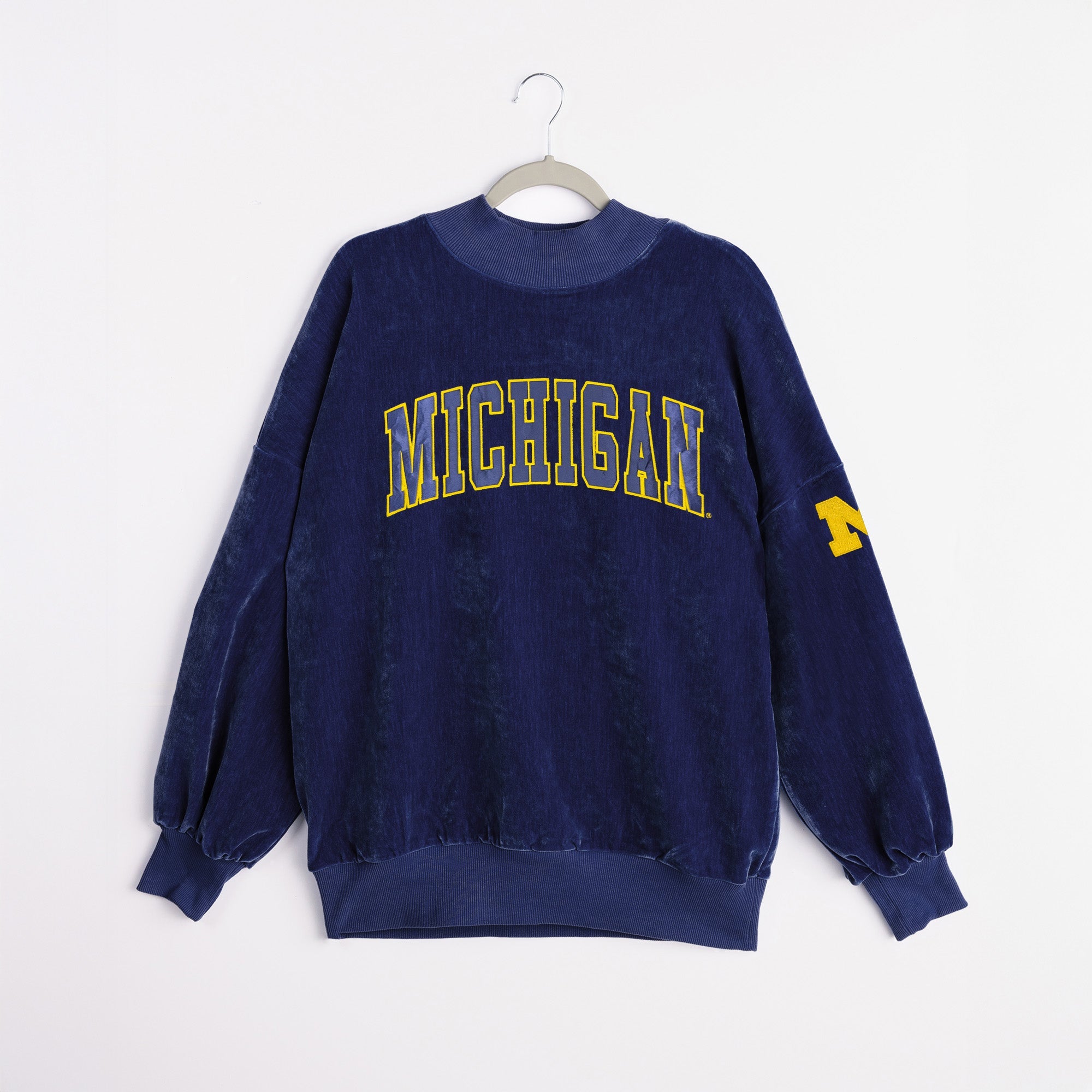 MICHIGAN WOLVERINES MAKE A MOVE MOCK NECK CHENILLE PULLOVER
