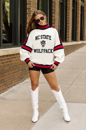 NORTH CAROLINA STATE WOLFPACK VIVID MOTION COLORBLOCK TURTLENECK PULLOVER