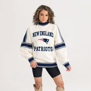 NEW ENGLAND PATRIOTS VIVID MOTION COLORBLOCK TURTLENECK PULLOVER
