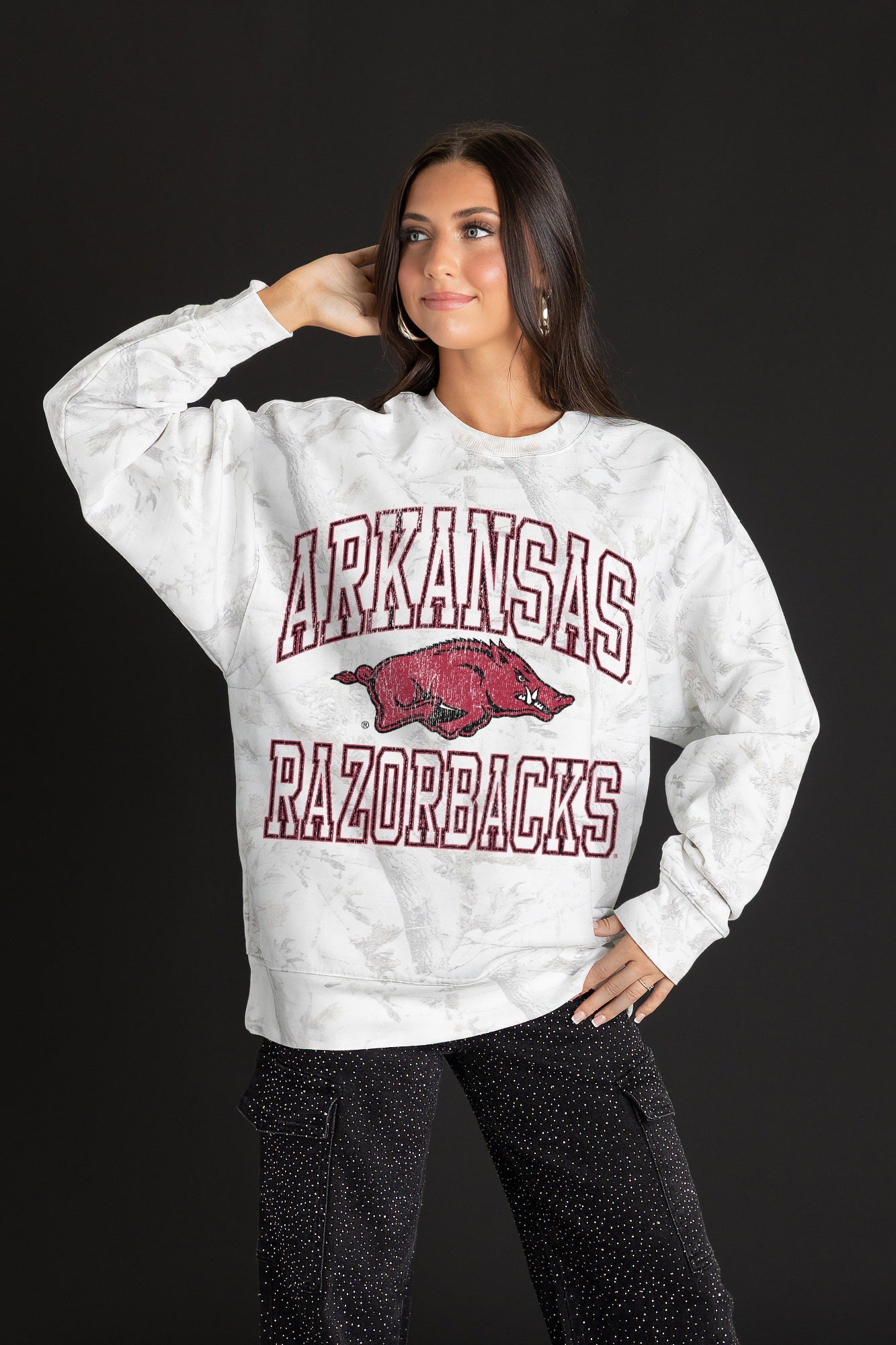 ARKANSAS RAZORBACKS WHITEOUT PREMIUM DROP SHOULDER PULLOVER