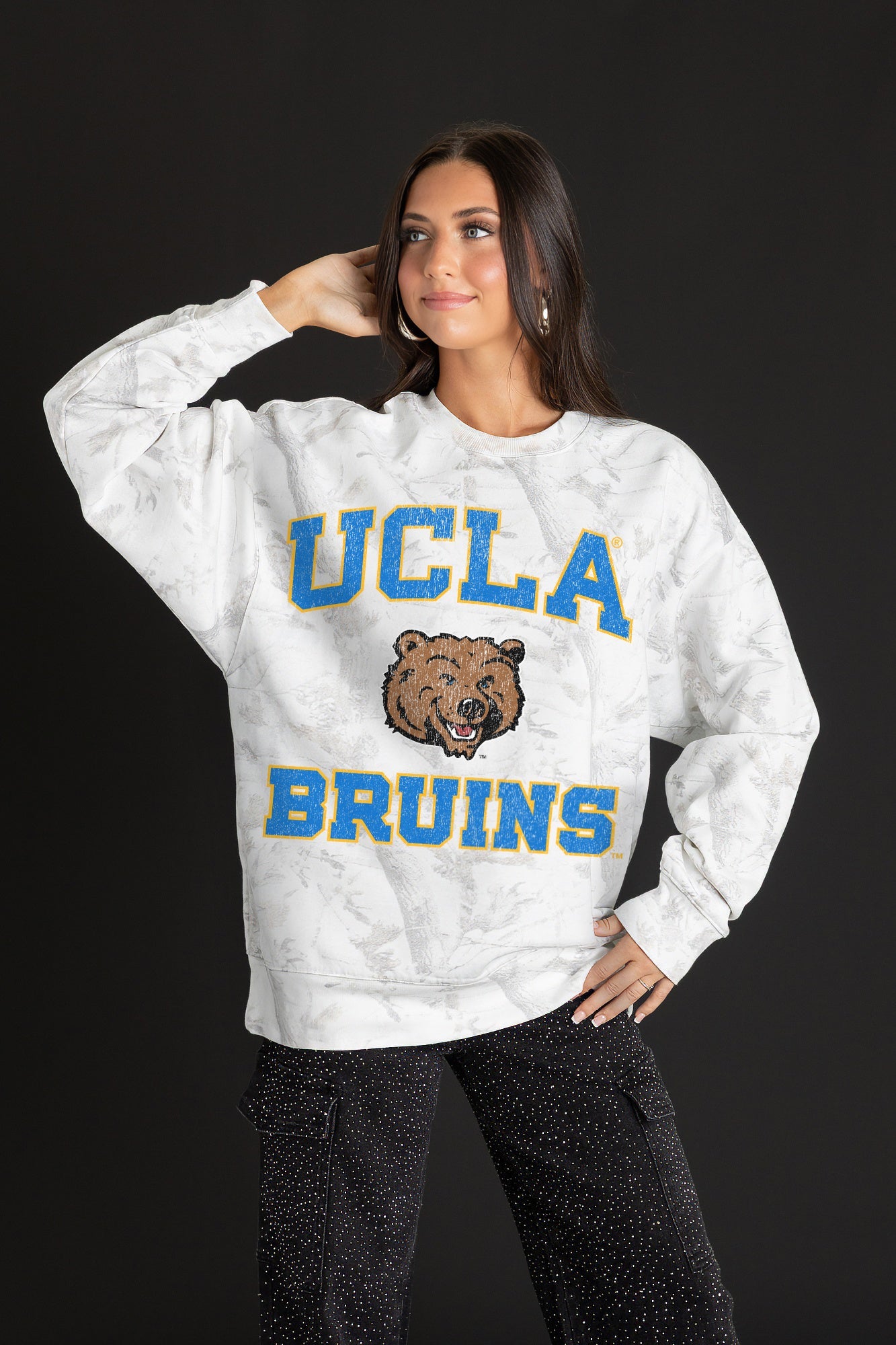UCLA BRUINS WHITEOUT PREMIUM DROP SHOULDER PULLOVER