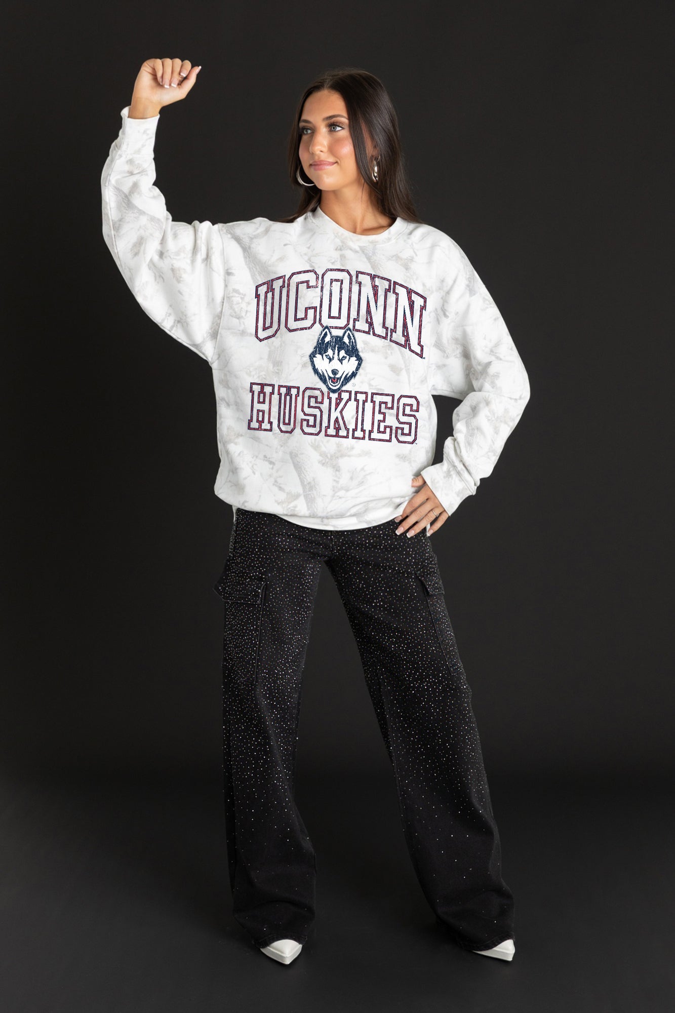 UCONN HUSKIES WHITEOUT PREMIUM DROP SHOULDER PULLOVER
