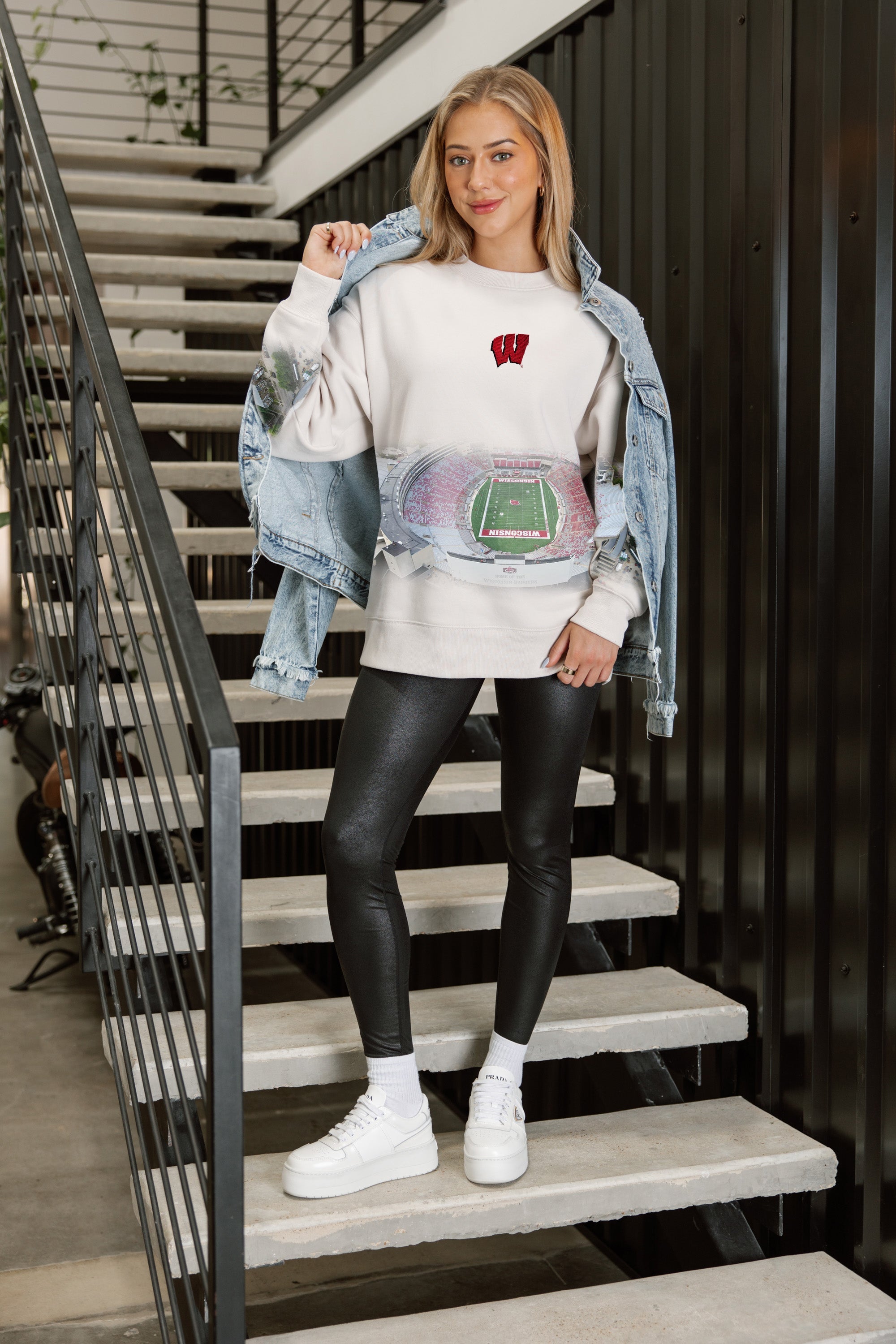 WISCONSIN BADGERS POWER MOVE PREMIUM DROP SHOULDER PULLOVER