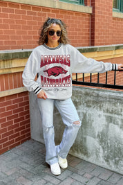 ARKANSAS RAZORBACKS FADE ROUTE CREW FLEECE RINGER SWEATSHIRT