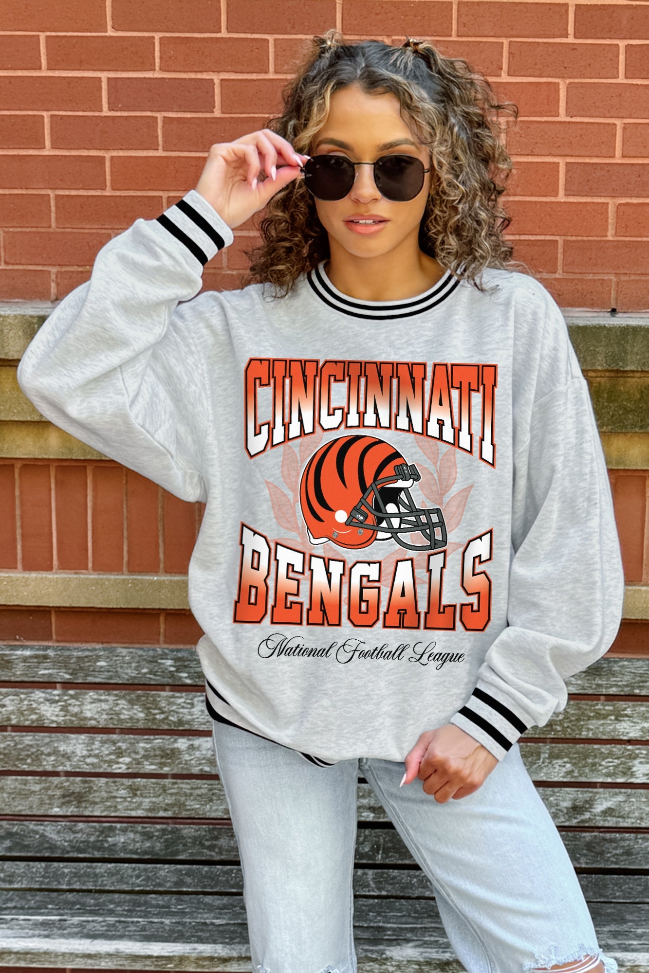 CINCINNATI BENGALS FADE ROUTE CREW FLEECE RINGER SWEATSHIRT