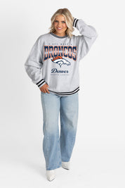DENVER BRONCOS GRIDIRON DRIVE CREW FLEECE RINGER SWEATSHIRT
