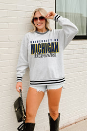 MICHIGAN WOLVERINES SHOWDOWN CREW FLEECE RINGER SWEATSHIRT
