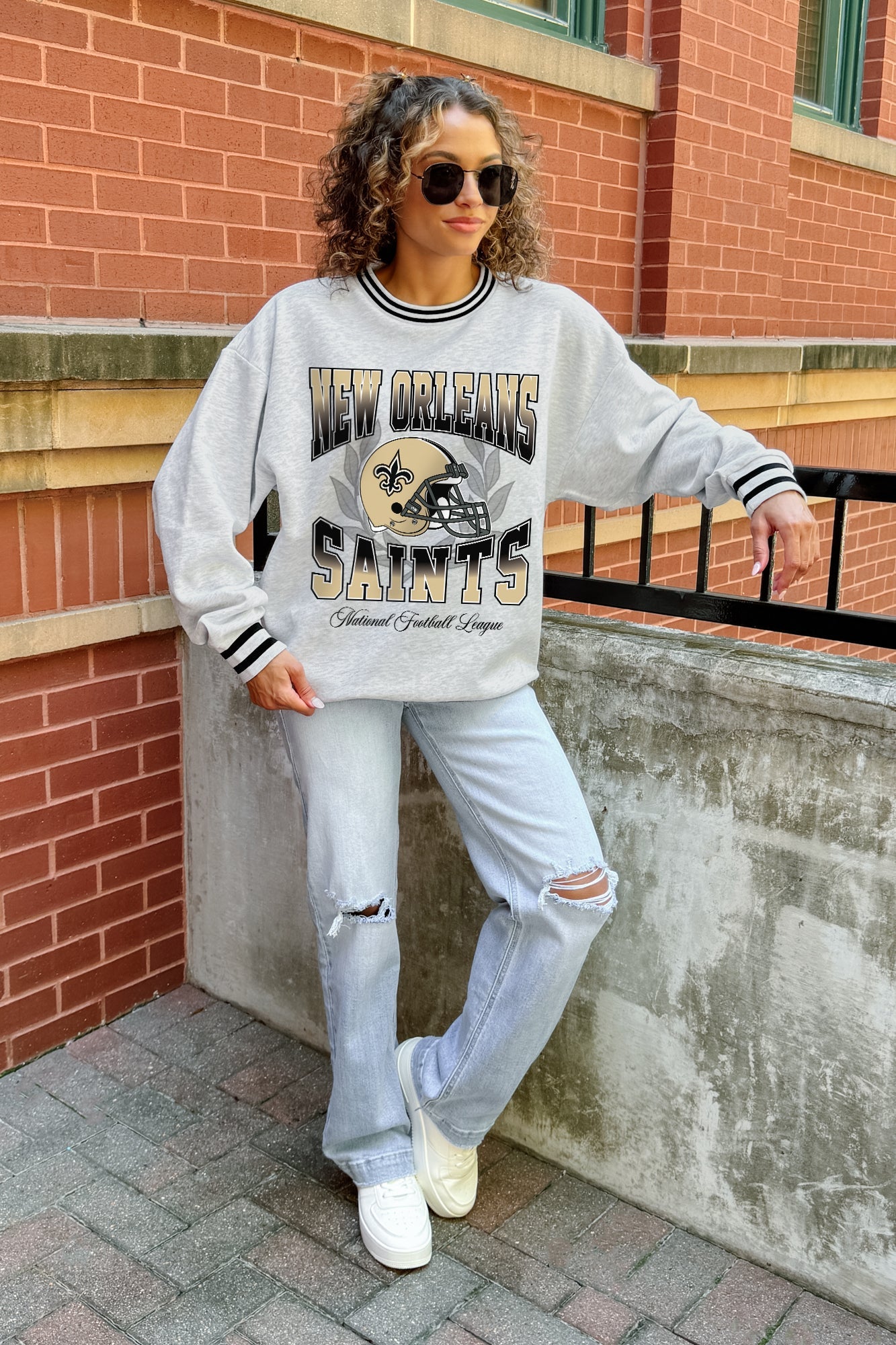 NEW ORLEANS SAINTS FADE ROUTE CREW FLEECE RINGER SWEATSHIRT