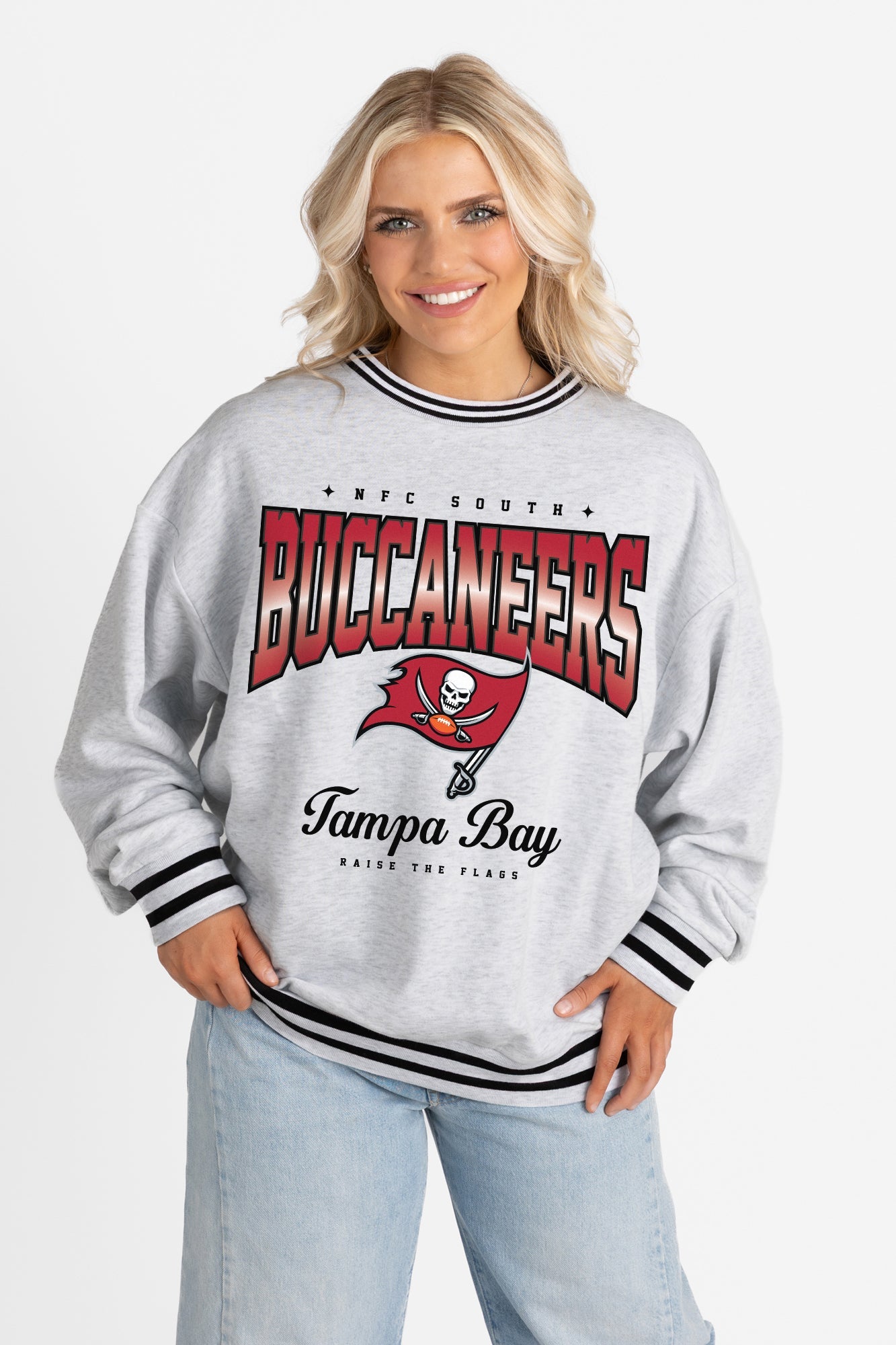 TAMPA BAY BUCCANEERS GRIDIRON DRIVE CREW FLEECE RINGER SWEATSHIRT