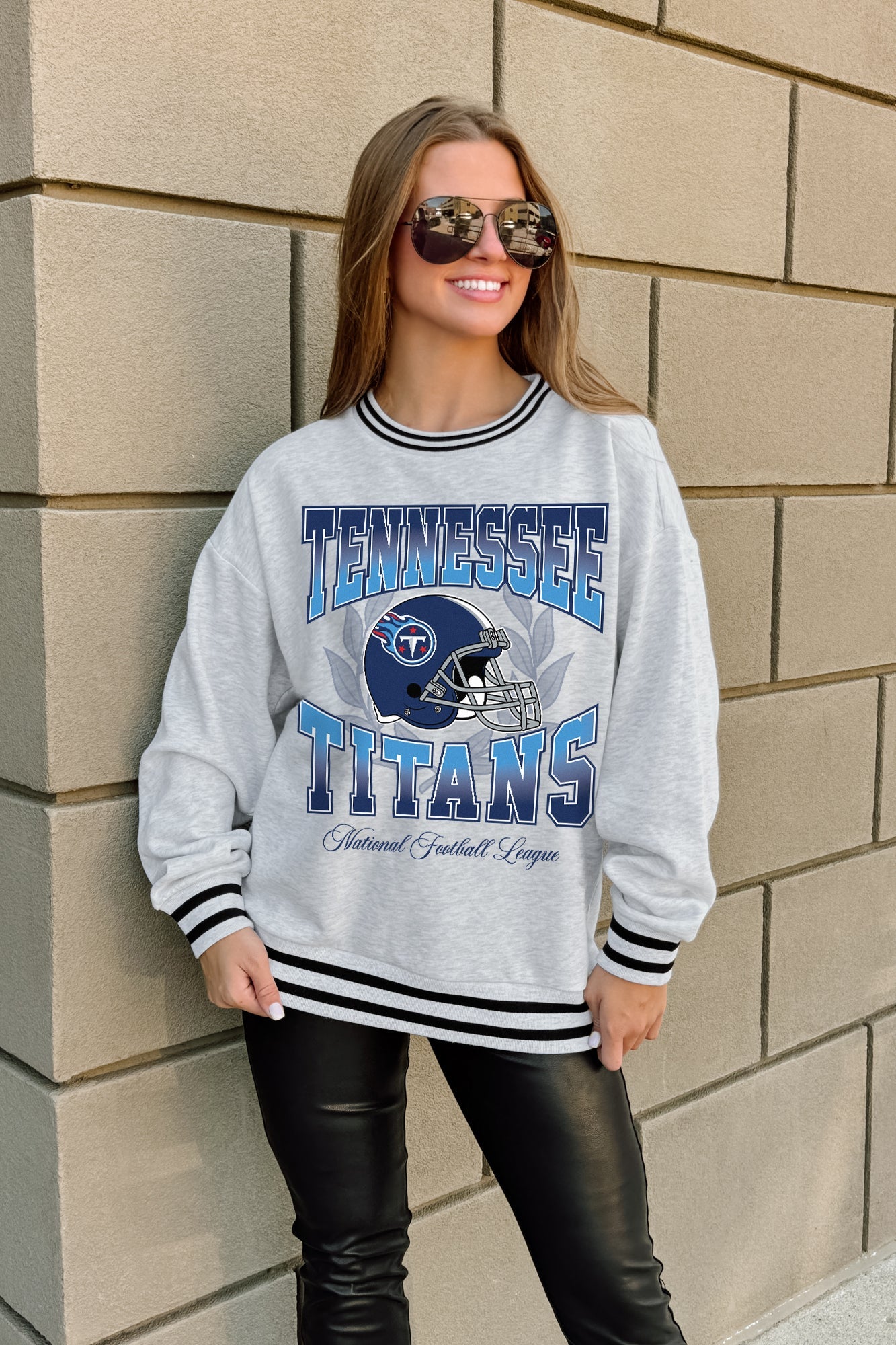 TENNESSEE TITANS FADE ROUTE CREW FLEECE RINGER SWEATSHIRT
