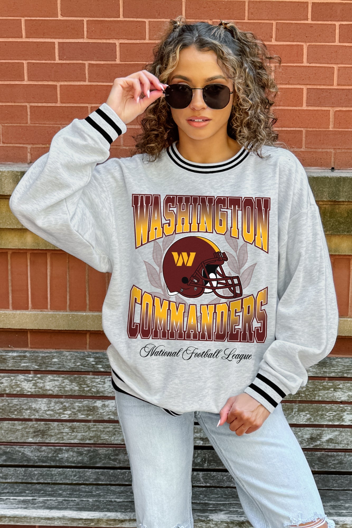 WASHINGTON COMMANDERS FADE ROUTE CREW FLEECE RINGER SWEATSHIRT