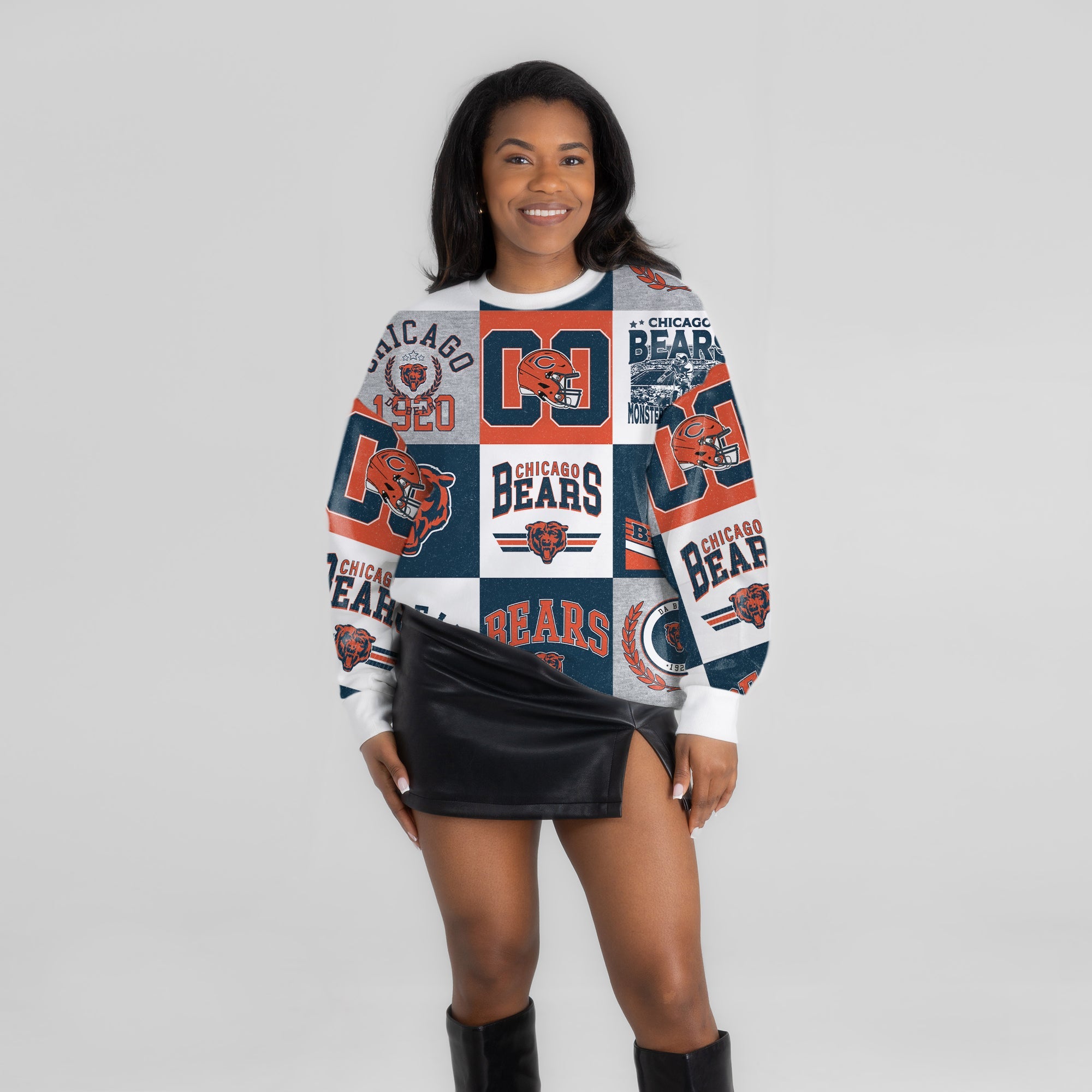 CHICAGO BEARS HIGHLIGHT REEL PREMIUM CREWNECK SWEATSHIRT